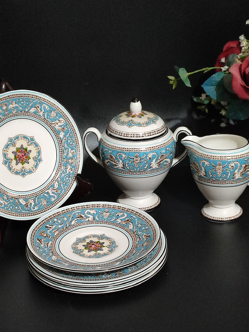 Selection - Wedgwood "Florentine'' Bone China Vintage flower spore