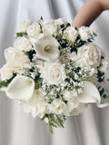 Faux bridal bouquet with white flowers, white callas bouquets, white bridal bouquet, white fake bouquet, white bouquet, white boutonniere wedding flower