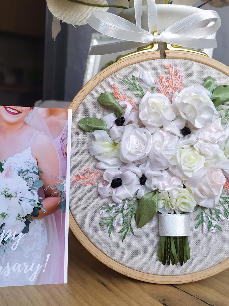Custom Wedding Bouquet Embroidery, Linen Anniversary Gift ANNIVERSARY