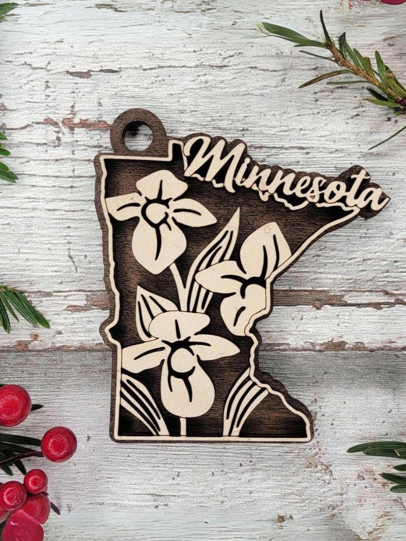 Minnesota State Ornament, Lady's Slipper Floral Ornament, MN State Flower Decor, House Warming Gift, Moving Away Gift Home State Memento house warming flower