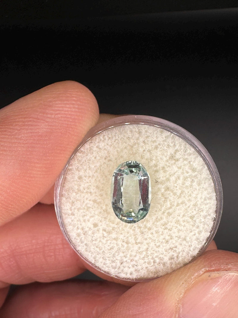 Spodumene 2.45 carat flower spore