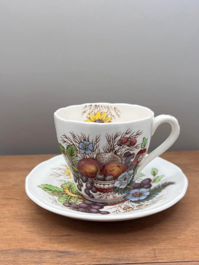 Vintage Copeland Spode Demitasse Teacup & Saucer Reynolds Pattern Fruit Floral flower spore