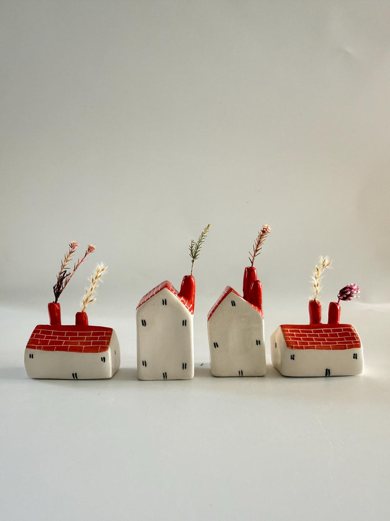 Double chimney Ceramic House dried flower holder house warming flower