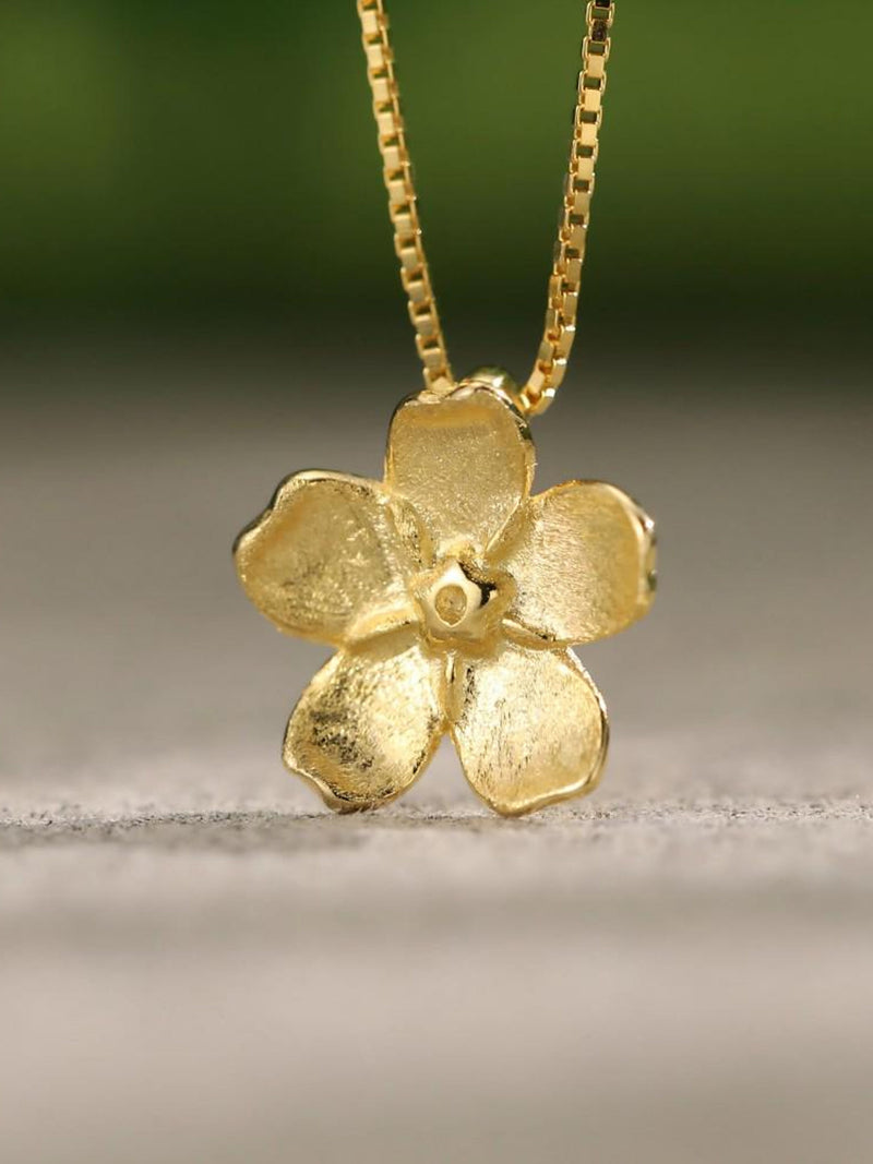 Forget Me Not Flower Pendant Charm with Chain Necklace in Gold Plated Sterling Silver ¥ Tariff Free Delivery to USA FLOWER DELIVERY
