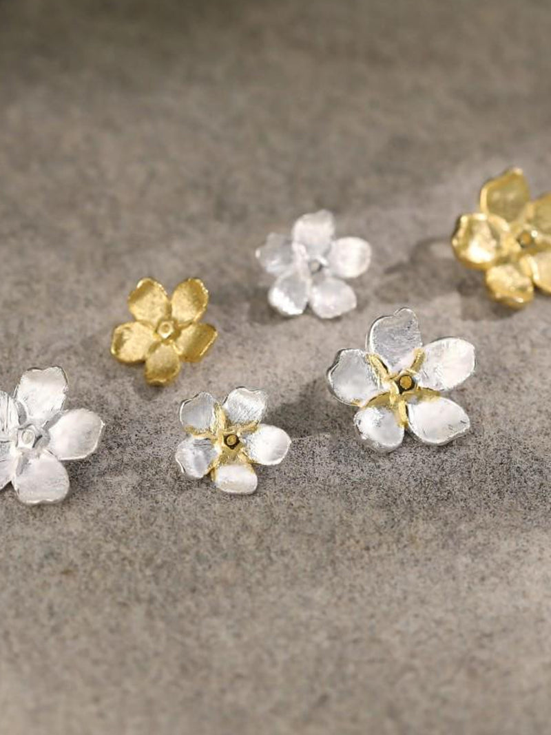 Forget Me Not Flower Pendant Charm ¥ 7.50mm or 9.50mm ¥ Sterling Silver with 18k Yellow Gold Plating ¥ Tariff Free Delivery to USA FLOWER DELIVERY