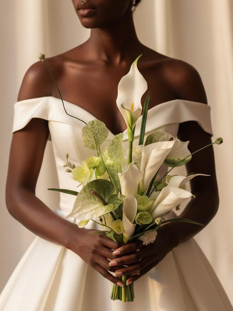 White Calla Lily Bridal Bouquet, Elegant Wedding Bouquet, Bride Flower Bouquet, White Green Floral Arrangement, Bridal Flowers wedding flower