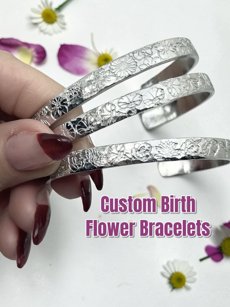 Custom Birth Month Flower Bracelet, Best Friend Birthday Gift for Her, Unique gift for Mom or Mother Daughter Matching bracelet birthday flower