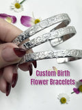 Custom Birth Month Flower Bracelet, Best Friend Birthday Gift for Her, Unique gift for Mom or Mother Daughter Matching bracelet birthday flower