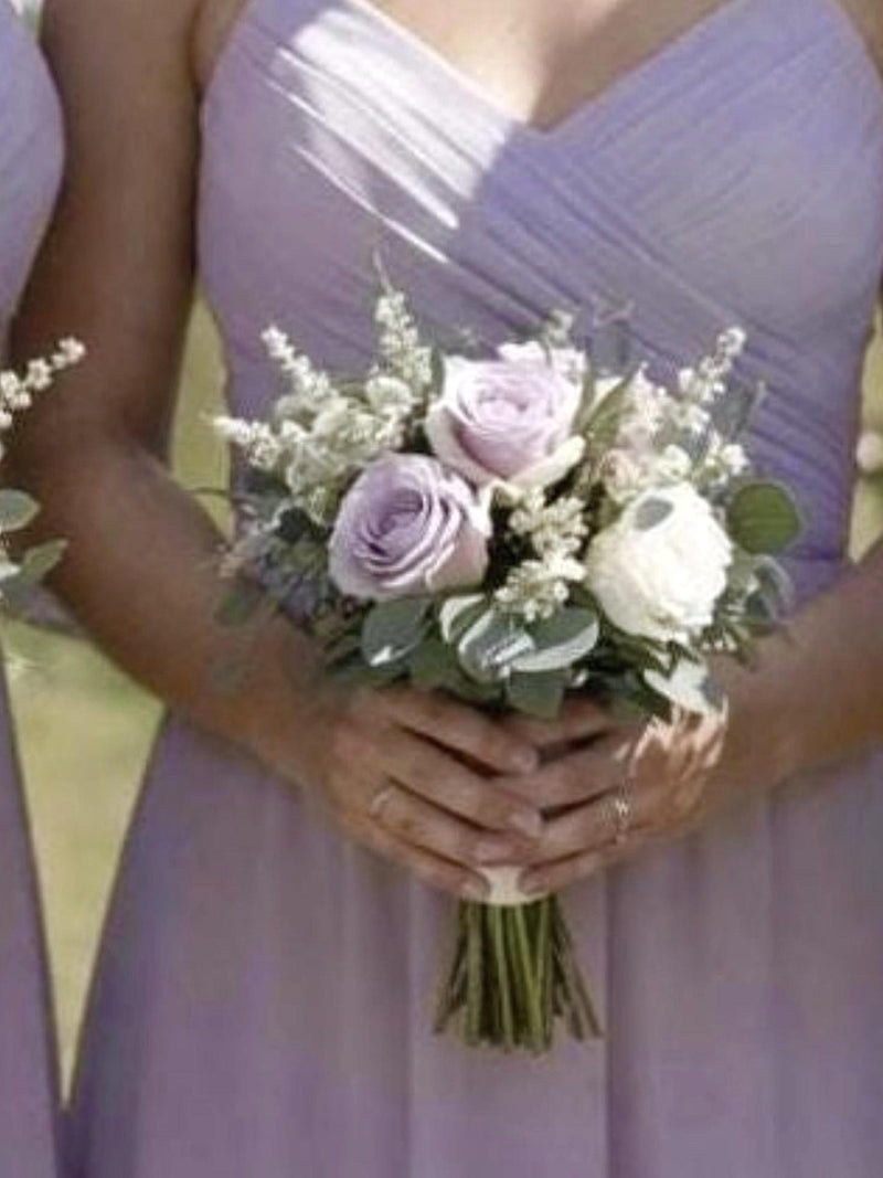 Lavender Bridesmaid Bouquet, Dusty Purple Wedding Flowers, Silk Rose Bouquet, Eucalyptus Bridal Party Flowers, Romantic Garden Style wedding flower