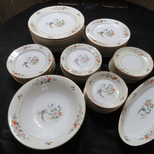 50 Pieces of Vintage Heinrich & Co. Songbird-Beautiful Bird with Multi Colored Flowers- 50 Piece Set- Free Delivery in SoCal !