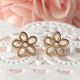 Little Flowers Earrings - Flowers Earrings - Studs Earrings - Tiny Earrings - Daisy - Gold - Silver - Sister Gift - Gift for her - Mother