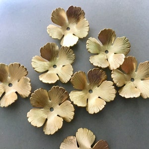 Small thick brass flower stampings with round centers, five-petal floral blanks