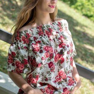 Floral off-shoulder linen top with short sleeves, white with red/pink roses
