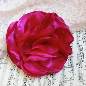 Large fuchsia fabric flower brooch with magenta rosette petals