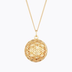 Maternity necklace with gold-tone chain and round flower-of-life pendant