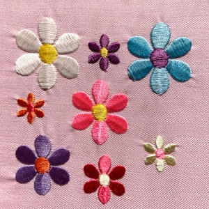 Machine Embroidery design Mini flower Miniature six-petal Flowers ,daisy machine embroidery designs pattern, small flower embroidery.6 sizes