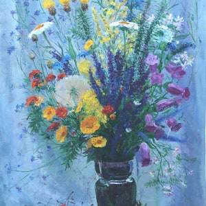 Colorful oil painting of a flower bouquet in a dark vase