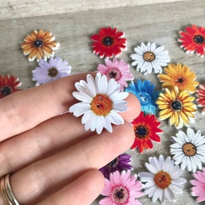 Wooden flower buttons. Quirky, colourful, sunflowers, Asters, daisies- red, blue, white, pink, purple, (30mm) - Free UK delivery