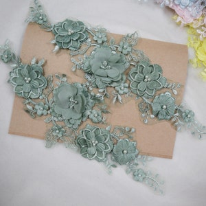 Green 3D floral lace applique set with scalloped rosettes and leaf details