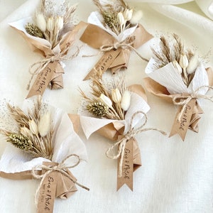 Mini dried flower bouquet favor with magnet, white fabric wrap and twine bow tags
