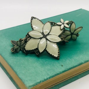 Unique Vintage Floral Enamel Bracelet, Brass Bracelets, Enamel Jewelry, Vintage Bracelets, Floral Bracelets, ValentineÕs Day Gifts, For Her