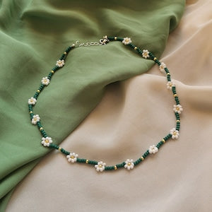 Beaded Daisy Necklace Beaded Flower Jewelry Choker Beaded Pearl Necklace Charm Necklace Seed Bead Jewelry