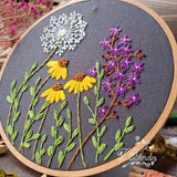 Daisy Flower Embroidery  Kit- Hand Embroidery Kit- Modern Floral Flower Pattern- Pre Print Fabric- Party Birthday Gift- Needlework- Hoop Art