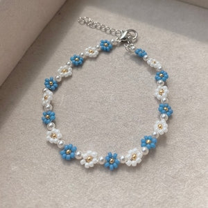 Beaded Flower Bracelet, Daisy Bracelet, Blue Floral Bracelet, Aesthetic Flower Bracelet, Birthday Gift, Gift for Her