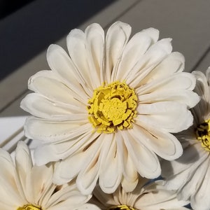 Wood Daisies ~ DIY stemmed Flowers ~ Ecofriendly Flowers ~ Natural wood flowers ~ Rustic Flowers ~ Wedding Cake flowers  DAISIES 1