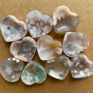Heart-shaped flower agate mini bowls, pale gray with cream and hints of green