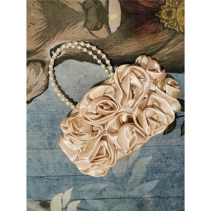 Beige satin rose purse with beaded handle