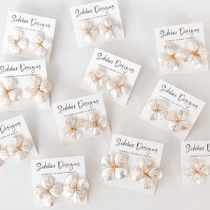 The Anna Grace Earrings - Mother of Pearl Flower Earrings - Bridal Earrings - Bridesmaid Earrings - Bride Earrings - Everyday Earrings