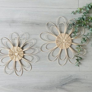 Handmade Rattan Flower Wall Hanging | Nursery Wall Decor | Boho Wall Decor | Wicker Daisy Shelf Decor | Kitchen Hall Room Decors