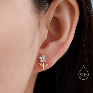 Forget-me-not Flower Stud Earrings in Sterling Silver, Cute Flower Stud, Tiny Flower Earrings, Daisy Earrings