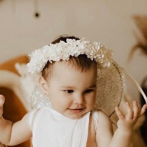 White dried flower crown with textured petals, toddler headband style wreath