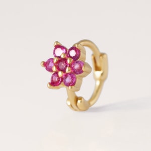 Tiny Ruby Flower Huggie, Super Small Hoop Earring, 6mm Tragus Hoop, Cartilage Piercing, Helix Huggie Earring, 20G Dainty Flower Earring