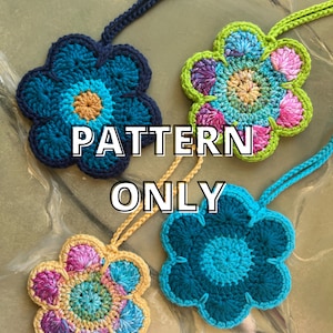 Crochet flower appliques with drawstring cord, multicolor petals