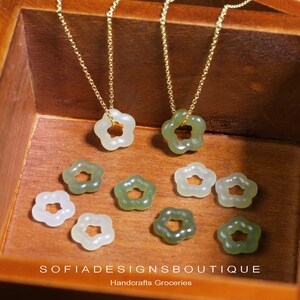 Jade flower pendant necklace set with gold-plated adjustable chain, green and white flower charms