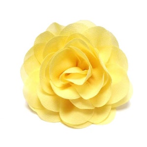 Yellow fabric rose flower collar attachment