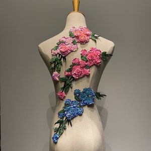 Sequined flower appliques: pink and blue embroidered floral patches for dress sewing