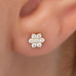 Gold diamond flower stud earring with five round stones cluster
