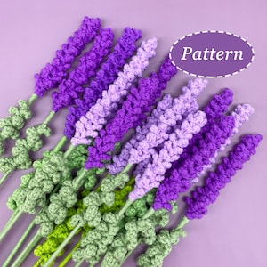 Crocheted flower bouquet pattern, purple and white blossoms with green stems