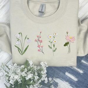 Custom Birth Month Flower Sweatshirt Embroidered Sweatshirt Custom Flowers Personalized Birth Month Flower Sweatshirt