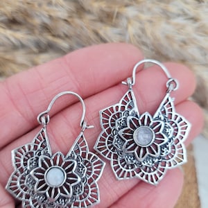 Silver flower mandala dangle earrings with gray moonstone center and scalloped filigree