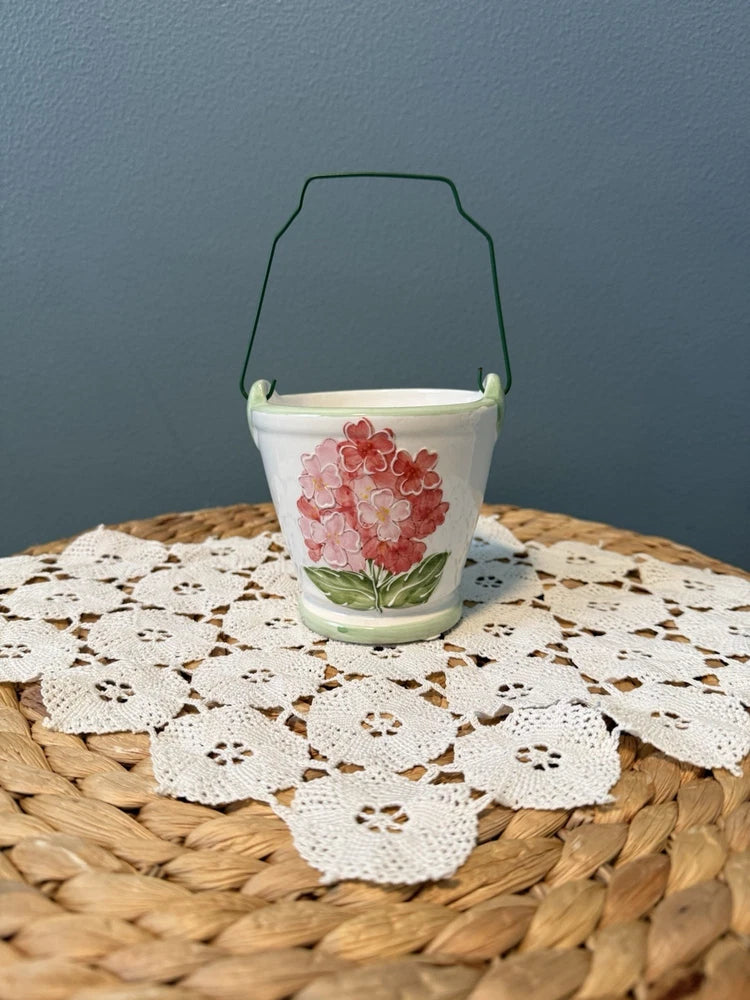 Hand Painted Ceramic Hydrangea Basket Raised Floral Cottagecore Hobbyist Hydrangea