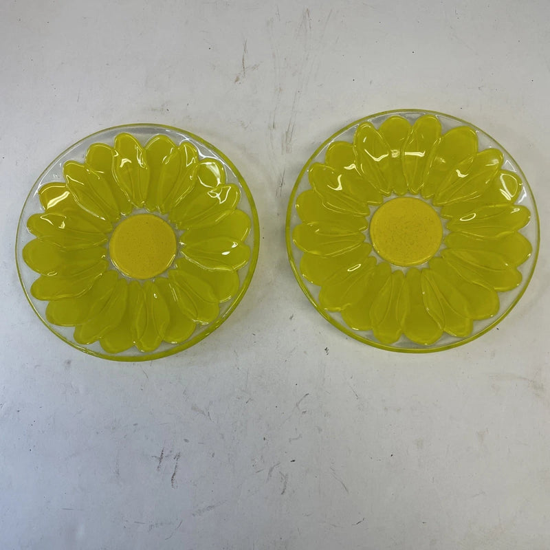 2 Glass Flower Dishes, Decorative Sunflower Design Sunflower