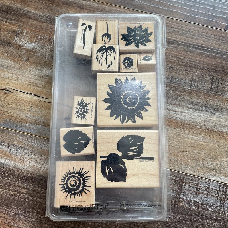 Rubber stamp set with sunflower and flower designs in clear case (11 stamps)