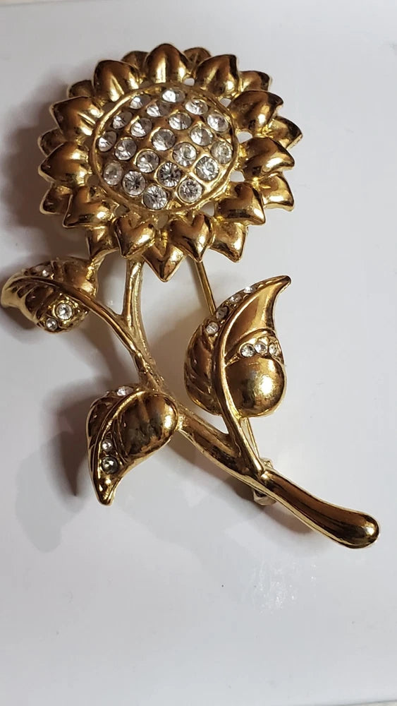 Gold Tone Sun Flower  With Rhinestones Brooch Sunflower