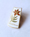 Vintage Saskatchewan lapel pin - Red Lily Flower - Canadian province 1980s map Lily