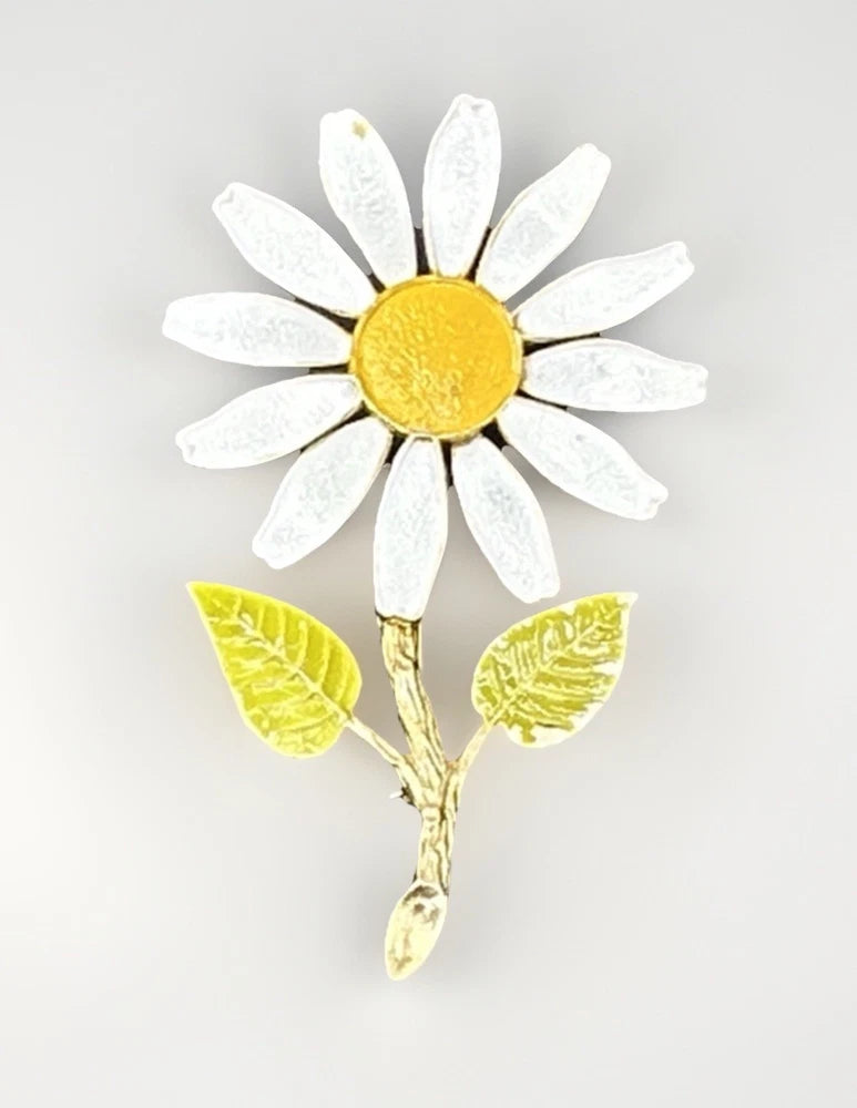 Vintage Metal Enamel Daisy Brooch Pin J44P Daisies